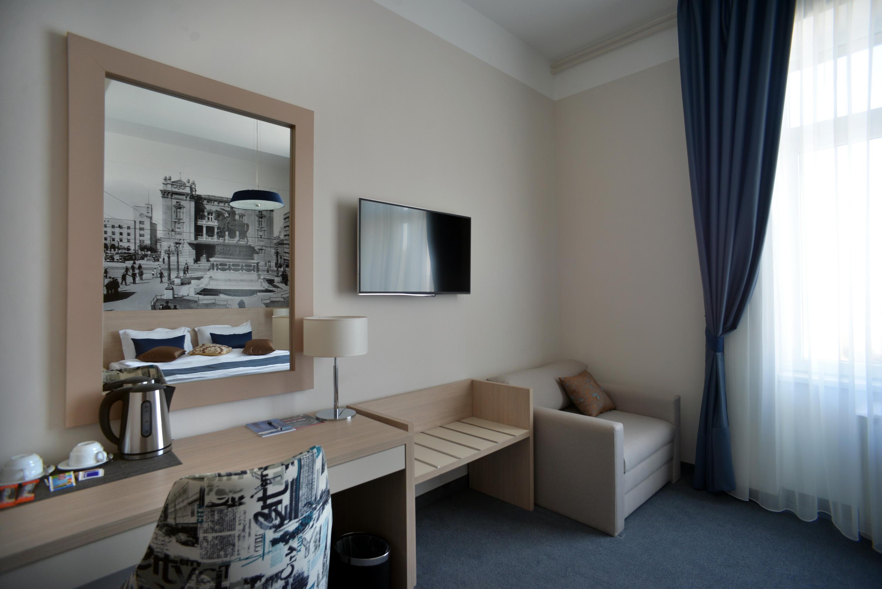 Bed and Breakfast Five Points Square - Center 4*