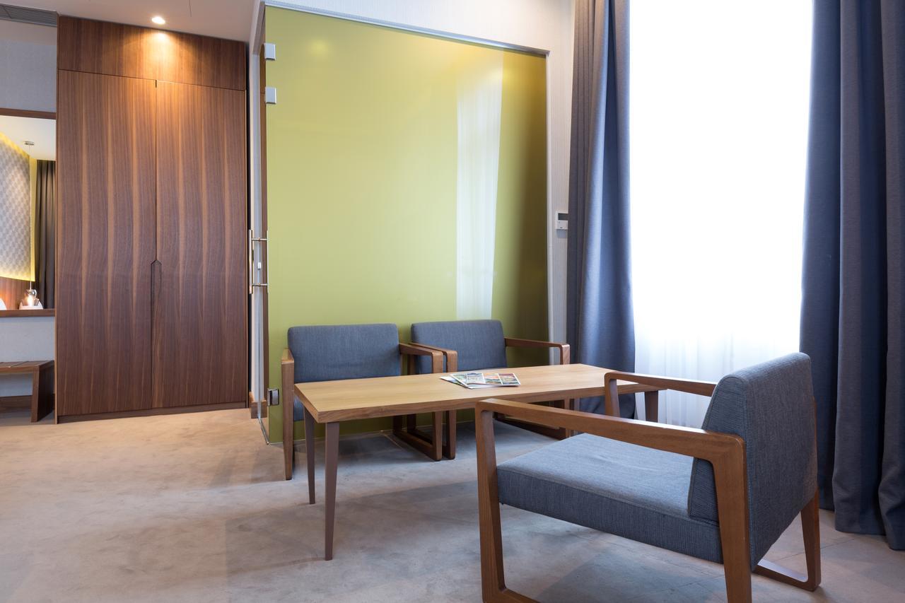 Five Points Square - Center Bed and Breakfast Βελιγράδι