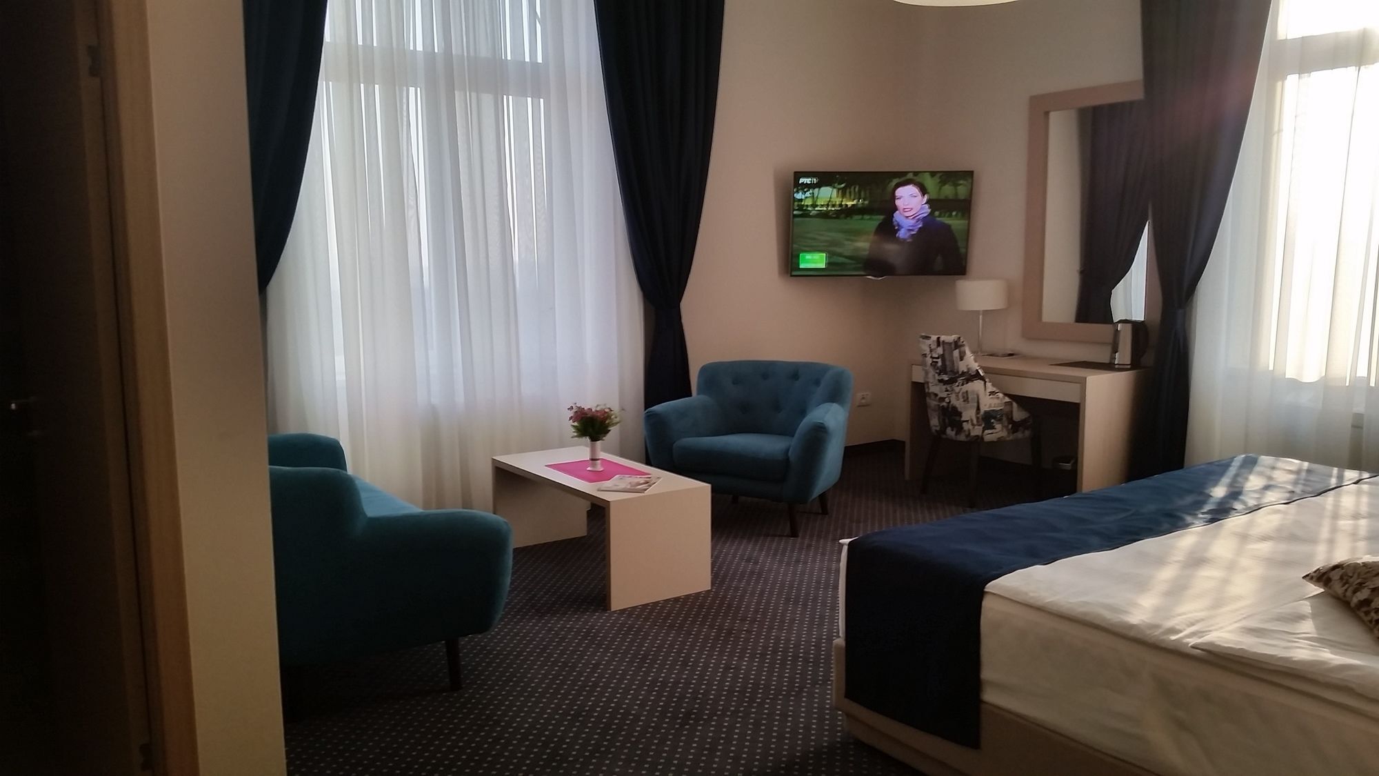 Five Points Square - Center Gasthof Belgrad